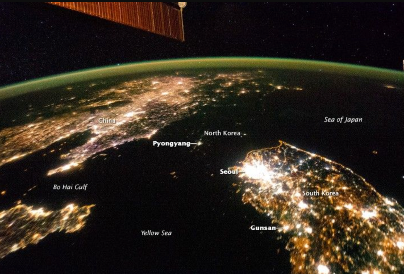 The Korea’s at night, south vs north, 2014. Source: NASA.